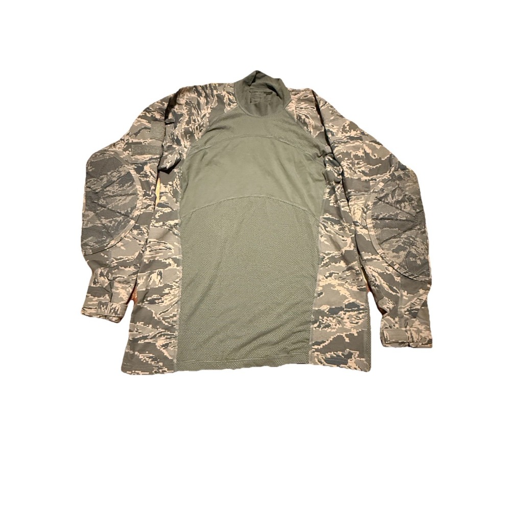 U.S. Army Massif (ABU) Non-FR Combat Shirt Size Medium Elbow Pads Digital‎ Camo